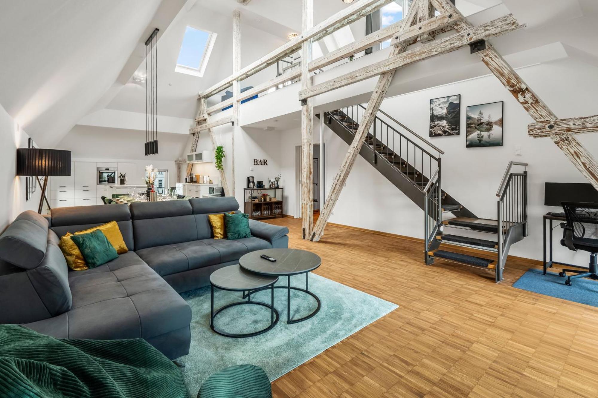 Appartement Dnd Design Loft I 170Qm I Parken I Balkon I Workstation I Netflix I Kaffee I Waschmaschine I Trockner I Xbox I Ausblick à Wurtzbourg Extérieur photo