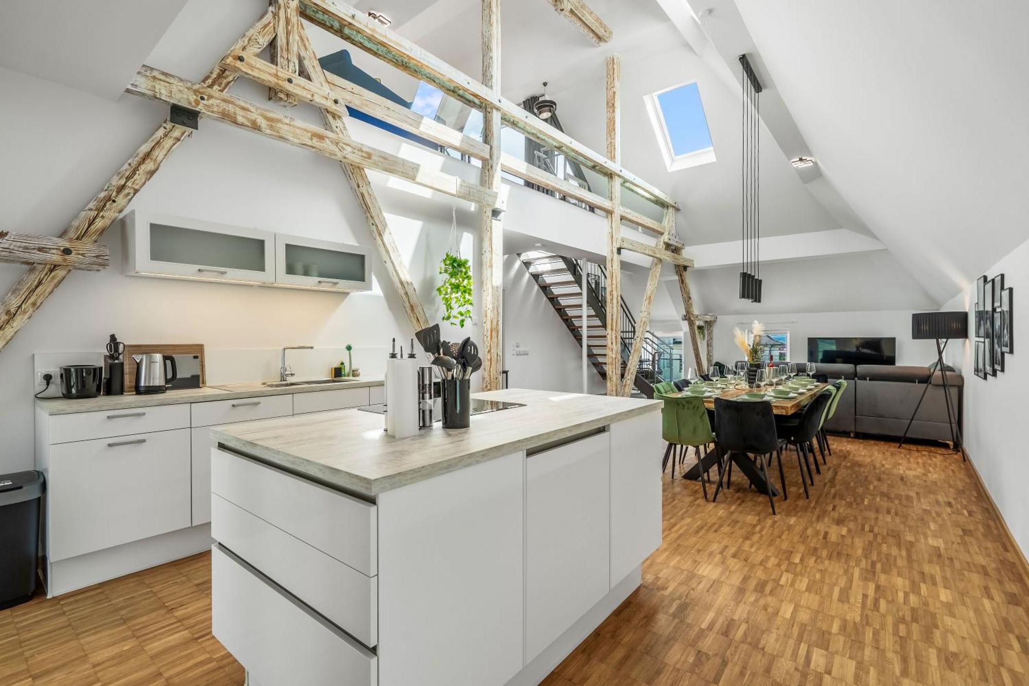 Appartement Dnd Design Loft I 170Qm I Parken I Balkon I Workstation I Netflix I Kaffee I Waschmaschine I Trockner I Xbox I Ausblick à Wurtzbourg Extérieur photo